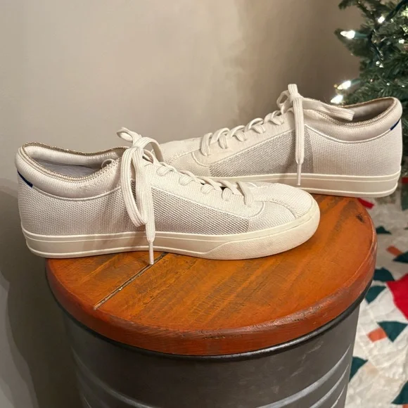 Rothy's The Lace Up Sneaker in the Golden Metallic color Women’s size 7 - Picture 9 of 11